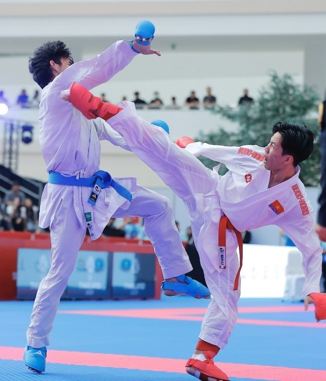 vna-potal-sea-games-33-vo-si-khuat-hai-nam-gianh-hcv-karate-8467282.jpg