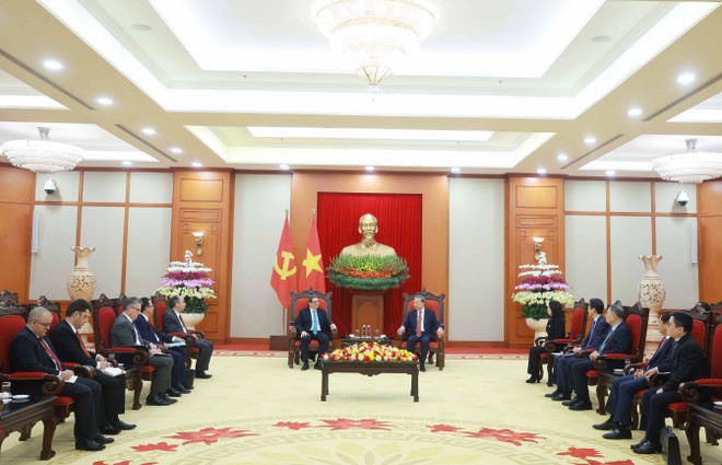 vna-potal-tong-bi-thu-to-lam-tiep-bo-truong-ngoai-giao-cuba-7864155.jpg