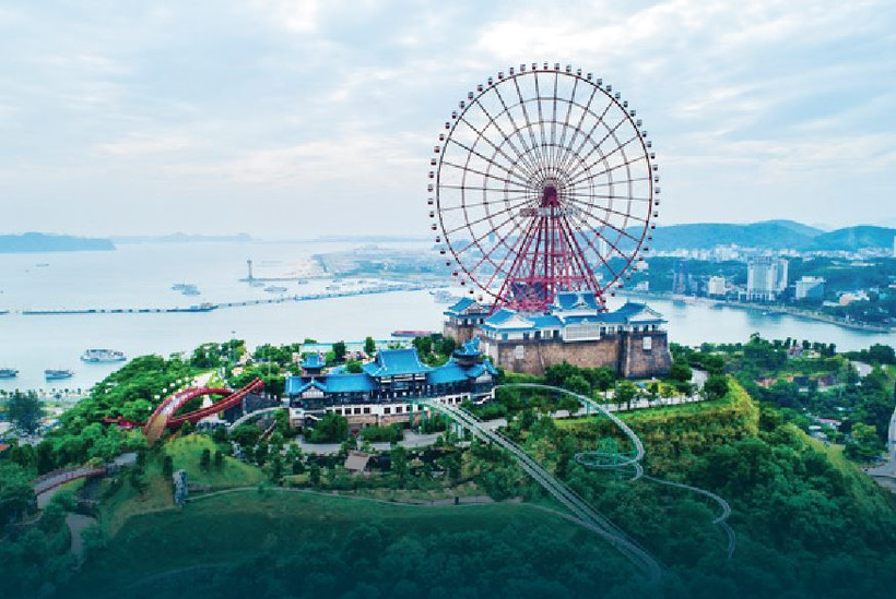广宁省旅游业重点推进多项吸引游客的举措，为当地经济增长作出积极贡献。图自越通社
