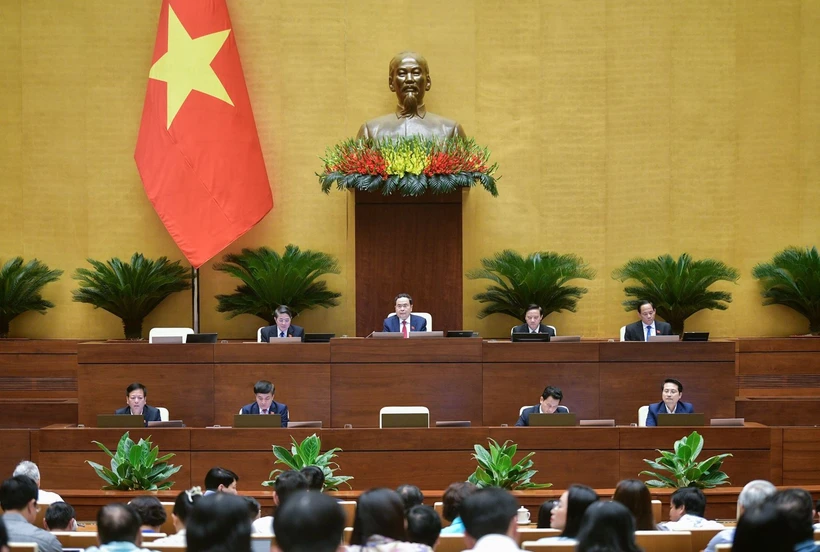 越南第十五届国会第七次会议场景。图自越通社