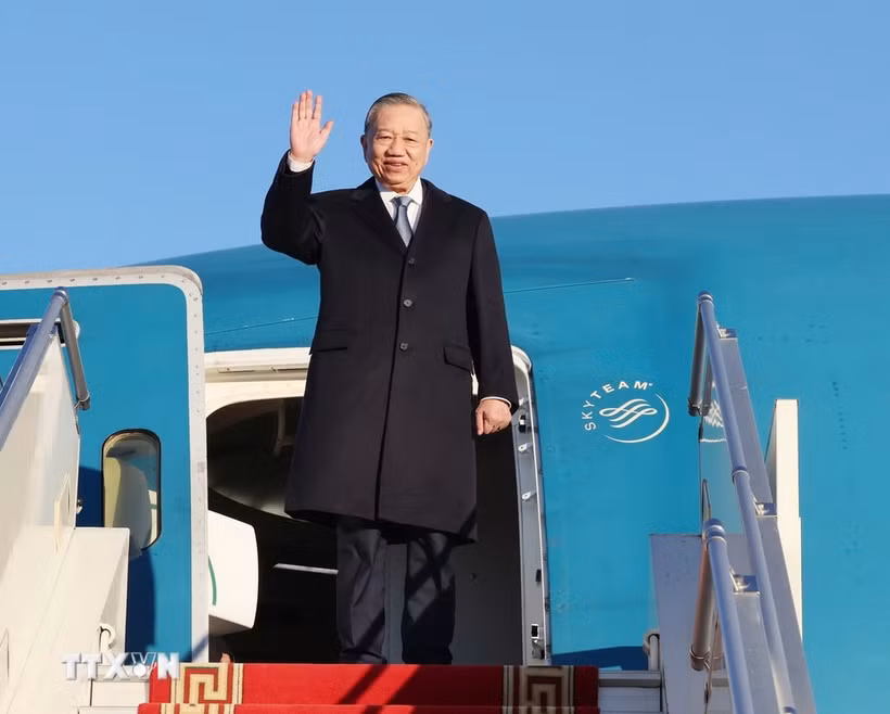 越共中央总书记、国家主席苏林对蒙古国进行国事访问之旅圆满结束