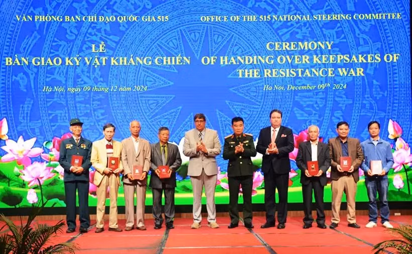 美国向越南移交烈士和老兵遗物。图自qdnd.vn