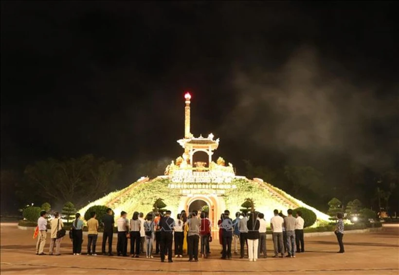 广治省推出许多夜间旅游产品。图自越通社