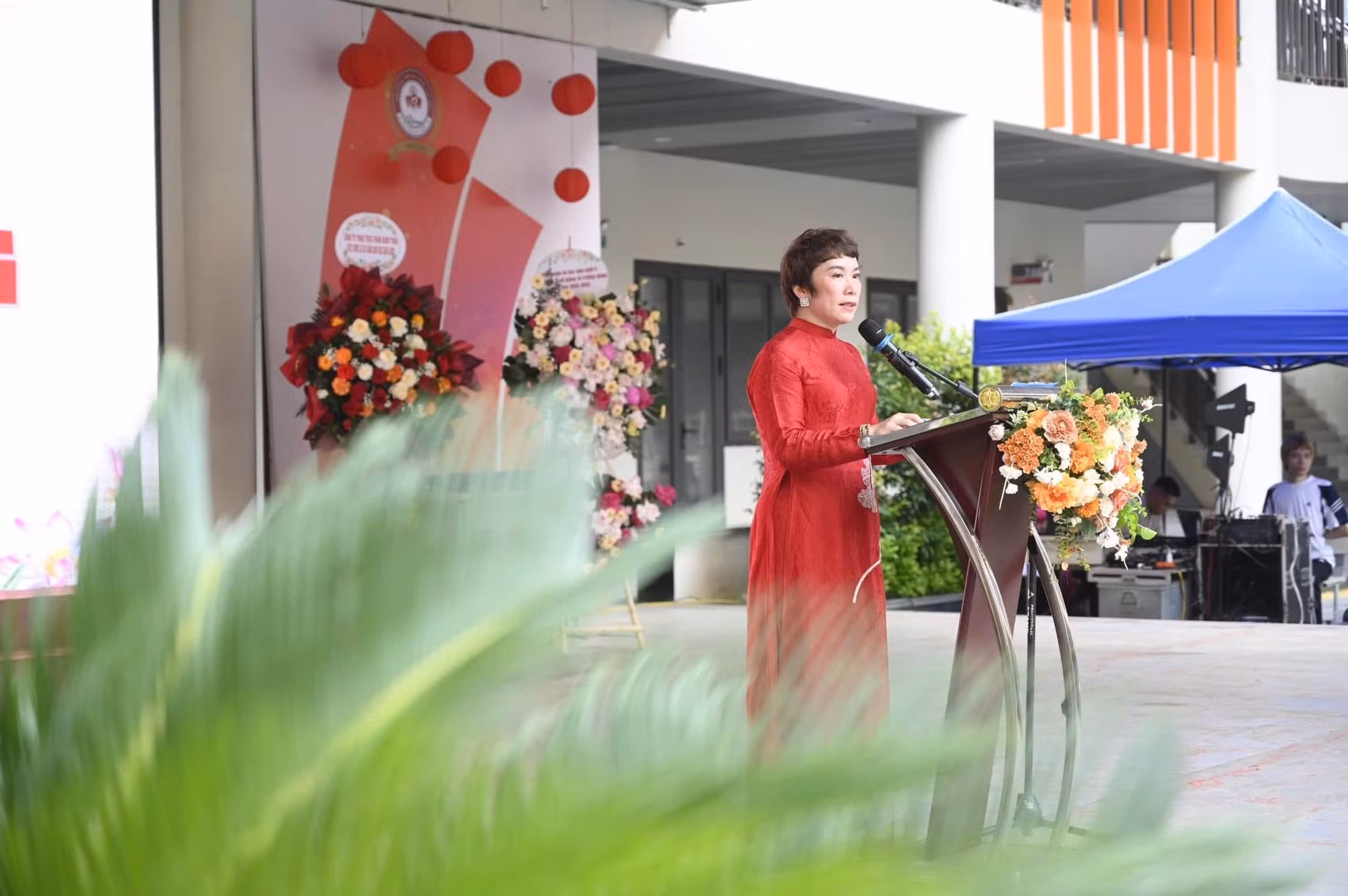 nguyen-thi-kim-thuy.jpg
