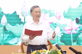 越共中央总书记苏林在河内主持召开中央宣教与民运部工作会议。图自越通社