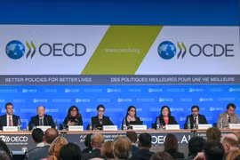 经济合作与发展组织（OECD）在法国举行的会议。图自OECD.ai