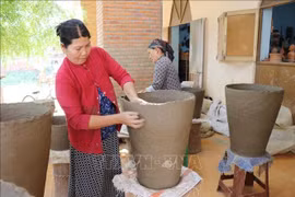 陶艺村目前是东南亚最古老的陶瓷村。图自越通社