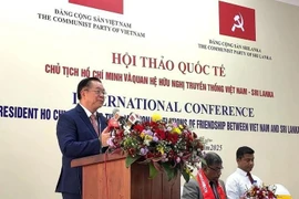 阮仲义在题为“胡志明主席和越南与斯里兰卡传统友好关系”的国际研讨会上发表讲话。图自越通社