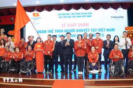 越南政府副总理梅文政出席越南残疾人体育代表团出征第十三届东盟残运会仪式。图自越通社