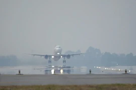 越捷航空就新山一机场航班着陆滑出跑道一事作出说明。图自越捷航空