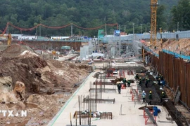 APEC 2027会议中心及配套功能工程项目施工现场。图自越通社