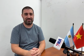 阿根廷专家：越南坚定落实越共十三大导向的可持续发展目标