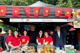 越南美食芳香闪耀2025年布拉格美食文化节。图自越通社