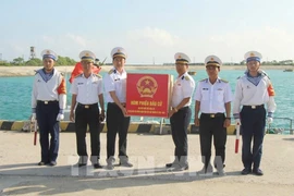 属于东海坊的第4投票区（位于第5水上特工旅）获准于3月5日提前举行选举。图自越通社