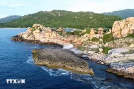 鸟瞰莱洞的风景。图自越通社