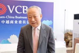 平洋建设、大西洋建设创始人、庄严智库理事长严介和。图自越通社