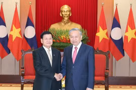 2025年10月25日，越共中央总书记苏林会见老挝人民革命党中央总书记、国家主席通伦·西苏里。图自越通社