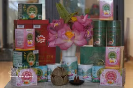 获得OCOP认证的各类莲花产品。图自越通社