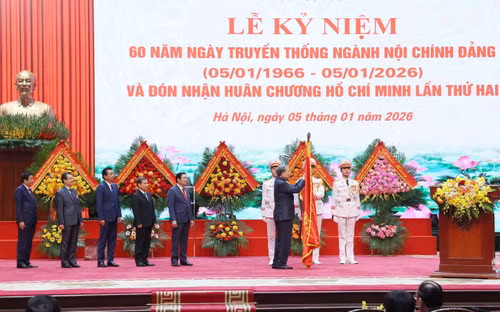 vna-potal-le-ky-niem-60-nam-ngay-truyen-thong-nganh-noi-chinh-dang-8511932.jpg