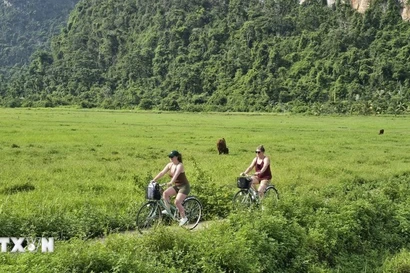越海拥有优美的自然景观和良好的生态环境。图自越通社