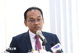 柬埔寨皇家科学院政治科学研究者申尚。图自越通社