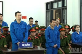 此案被告人在庭受审。图自《人民报》