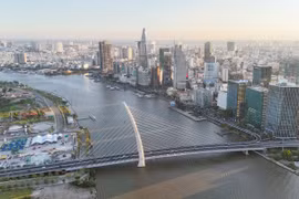 2025年胡志明市经济增长率预计达8.03%。图自《人民代表报》