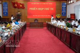 西宁省选举委员会第四次会议。图自越通社