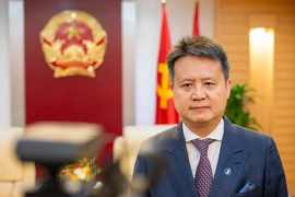世界知识产权组织总干事邓鸿森。图自越通社