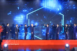 越南国家就业交易服务平台上线仪式。图自越通社