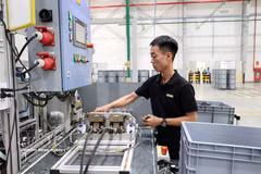 德国卡赫集团在岘港市成山乡三协港口物流与工业区投产清洁设备制造厂。图自越通社