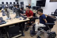 AI赋能残疾人 开启更多发展机遇