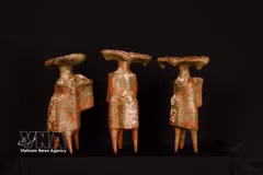 越日“对话” 雕塑展——精彩的艺术相聚。图自越通社