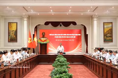 越共中央关于完善体制和法律执行指导委员会常务委员会在河内举行2026年9月例会。图自越通社