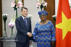 越南政府总理黎明兴在印度会见世贸组织总干事恩戈齐·奥孔乔-伊韦阿拉