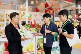 越南水果亮相香港亚洲果蔬展，广受国际买家青睐