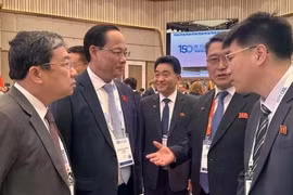 越南国会副主席陈光方会见朝鲜最高人民会议副委员长明庆仁。图自《人民报》