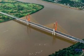 越南全国同步兴建落成250项工程 喜迎国庆80周年