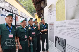 《铁笔丹心》专题展：生死线上的新闻工作者