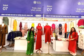 北升龙生产与贸易股份公司展位。图自越通社