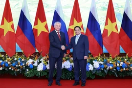 越南政府总理范明政会见俄罗斯国家杜马主席沃洛金。图自越通社