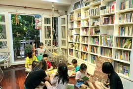 “妈妈的阳台”免费图书馆：为儿童点燃阅读文化之火