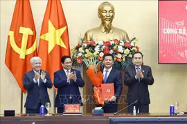 阮鸿延同志出任国会党委专职副书记