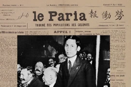 《劳苦人报》：胡志明主席留给新闻事业的百年遗产