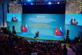 越共中央总书记苏林在俄罗斯总统大学发表演讲。图自越通社