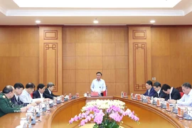 总结20年实践经验 部署新阶段反腐败反浪费重点任务