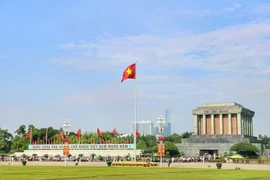 胡志明主席陵与英雄烈士纪念碑自6月2日起暂停参瞻接待活动