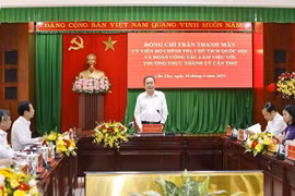 越南国会主席陈青敏发表讲话。图自越通社