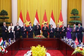 国家主席梁强与匈牙利总统舒尤克·道马什举行会谈