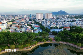 保护环境是可持续发展的动力。图自越通社